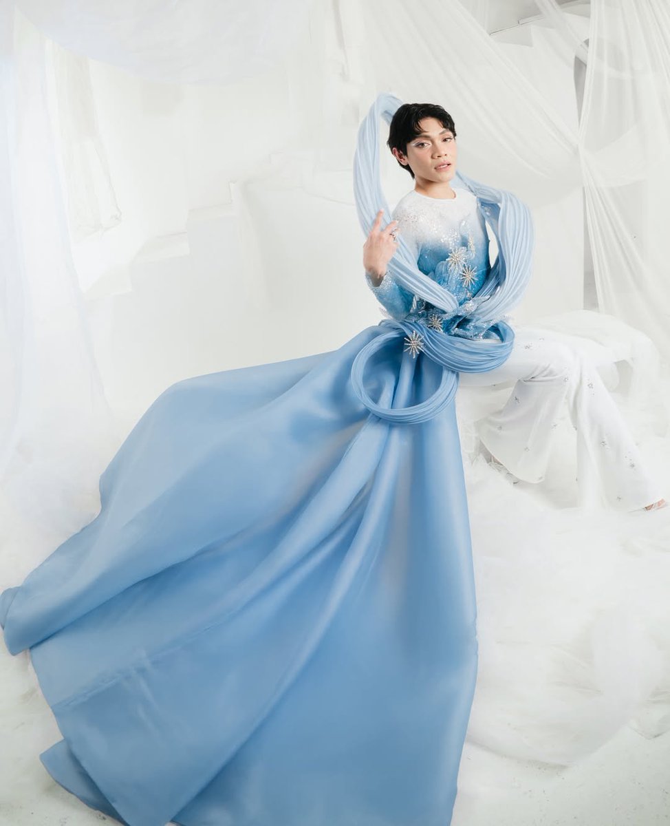 whosechayall's tweet image. ano kayang next pasabog ng nag iisang Esnyr this star magical christmas ball 2025? can&apos;t wait!!

ESNYR MAGIC NIGHT 
#StarMagicalChristmas2025 
#SleighTheNight