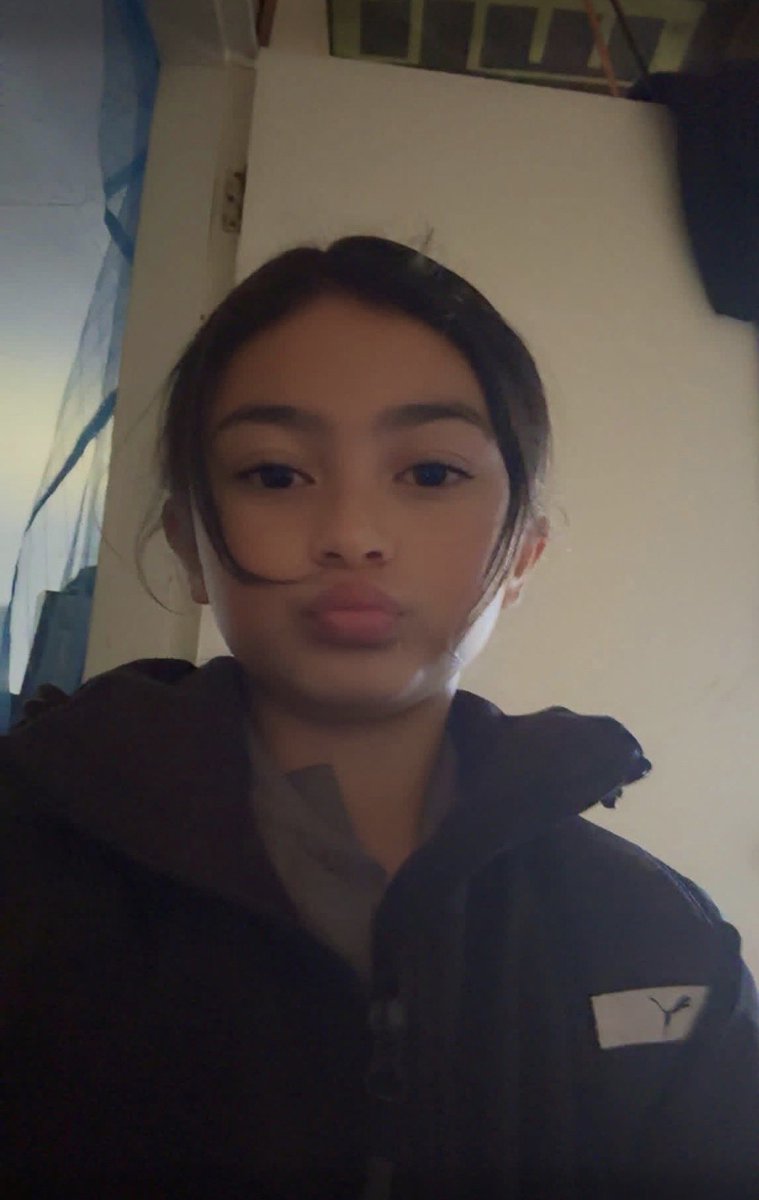 Lana solo tweet media