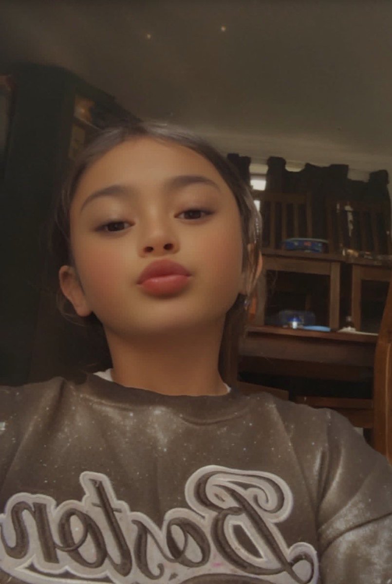 Lana solo tweet media