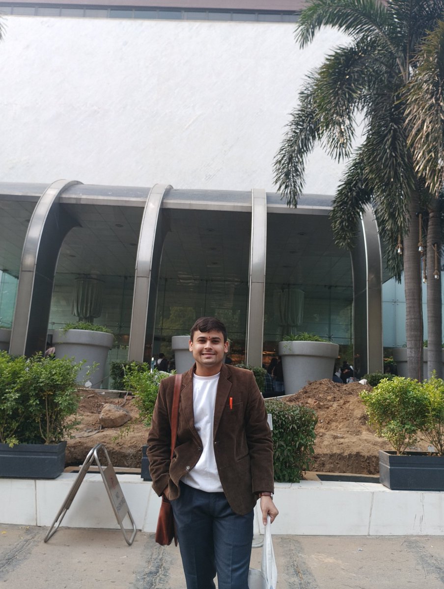 Lovesharma2006's tweet photo. Aiming for a Master’s in International Relations and Sustainable development 

An interview opportunity with Oxford and its sister universities awaits — a rare threshold for those ready to pursue excellence in a discipline that demands both intellect and conviction
Research #IR https://t.co/nMVHU11isx