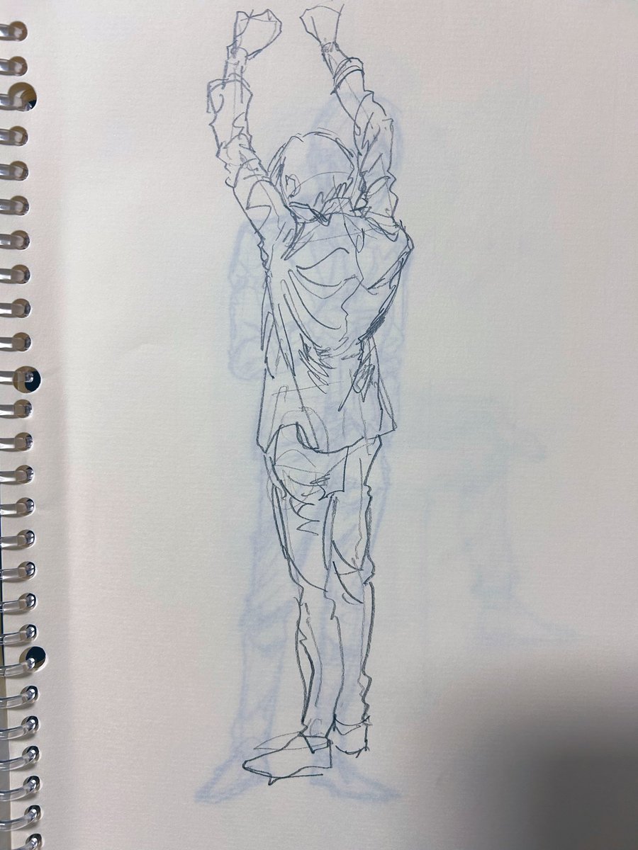 ドローイング会に参加してきました✏️
生の人間描くの久しぶりで(語弊)めちゃくちゃ楽しかった〜! 
