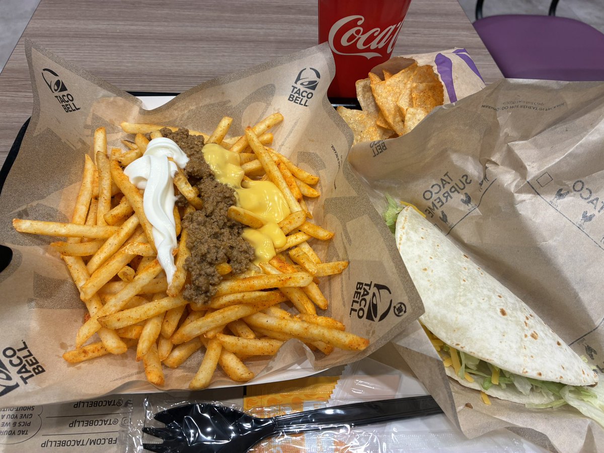 ゲムマお疲れ様でした！
打ち上げ（？）でドクターペッパー屋さん🌮にて豪遊しています（全体的に値上げがヤバすぎる）