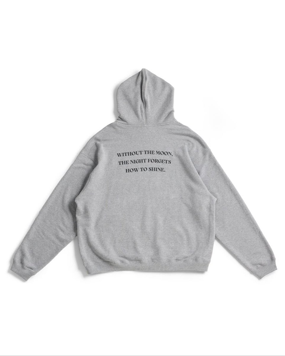 アイドル HIVER POPUPSTORE CDL Limited 2025 Hoodie