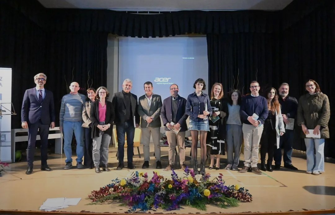 IES SUÁREZ DE FIGUEROA tweet media