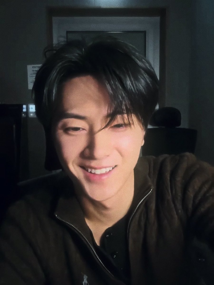 mainlyjay's tweet image. OHMYGOD WOW