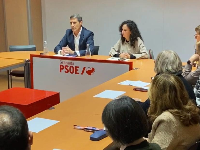🟣 Pedimos a la juventud granadina que se implique contra la violencia machista y se una a las manifestaciones del #25N

🗣️ <a href="/PedroFdezGob/">Pedro Fernández</a> afirma que es una jornada de compromiso colectivo y denuncia y llama a combatir los mensajes negacionistas

🔗psoe-granada.com/el-psoe-pide-a…