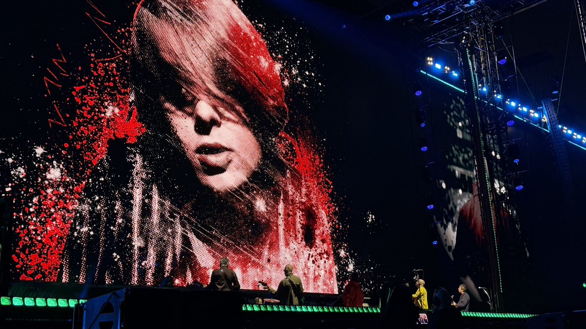 Manchester Lemon tweet media