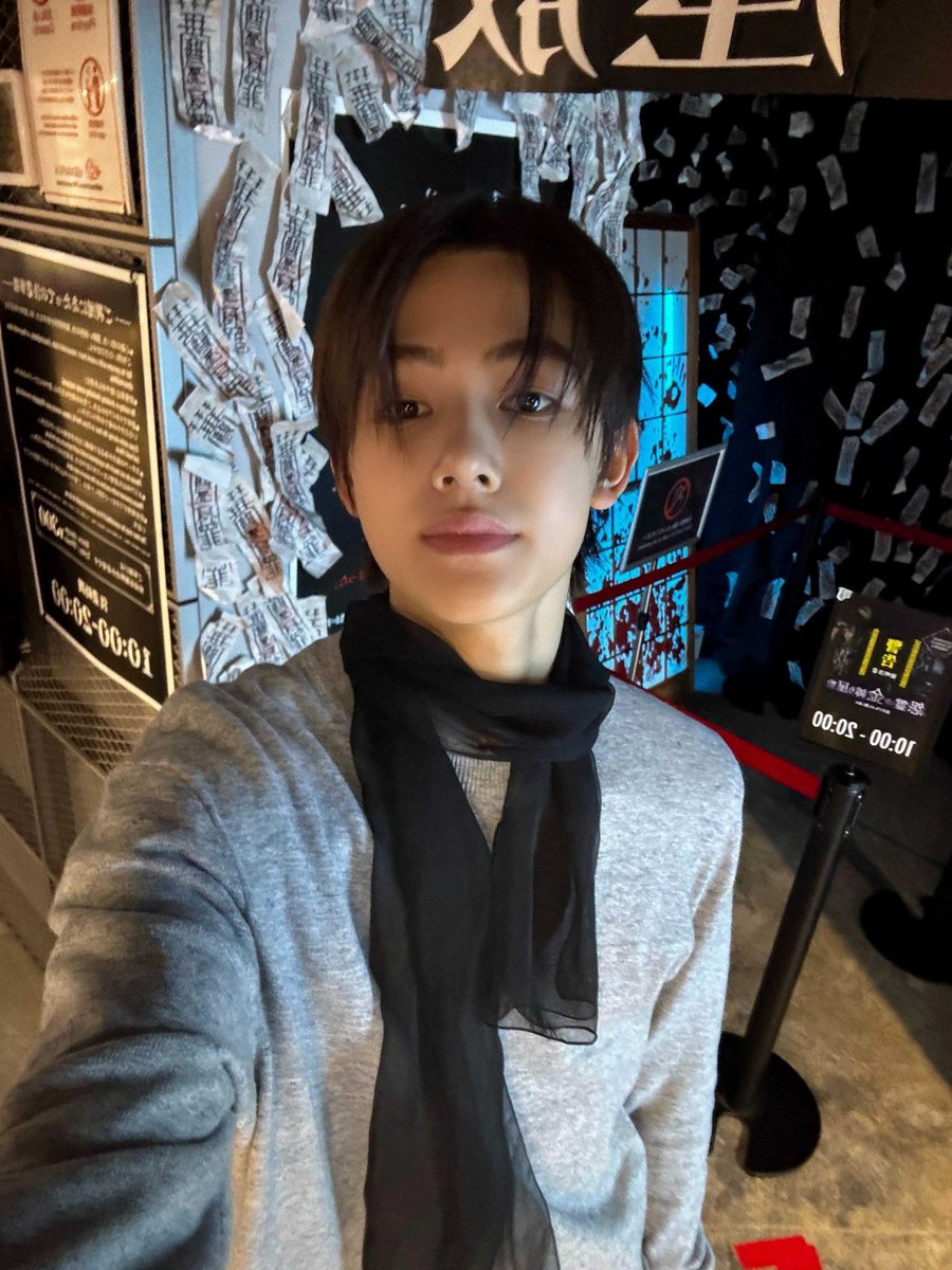 heevous's tweet photo. get yourself someone who would do anything for you https://t.co/fOyNWujA7q