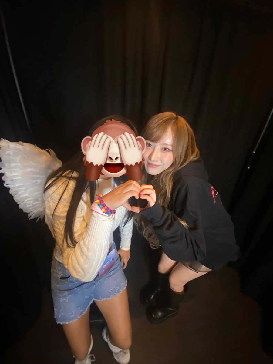 kyptop_'s tweet image. THE CUTEST EVERR HASEUL!!! #artms_in_denver #artms_Denver #하슬 
#ARTMS #haseul