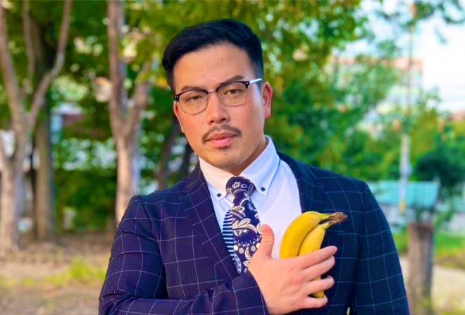 Yume_kanaeruwai's tweet image. 【本気の熱狂自己紹介】

Xに本腰を入れて約1ヶ月半。
お陰様でフォロワー1,000人を
突破しました。
だからこそ、改めて本気の熱狂自己紹介をさせてください。それではいきます。

◆名前：ゴリラ竹中
◆年齢：32歳
◆家族：最愛の妻と、最愛の娘2人…