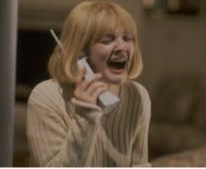 MaskedHorror123's tweet image. From the chilling phone call that froze us in Scream to the dangerous allure of Poison Ivy, her presence lingers where the light fears to tread… which of her dark incarnations haunts you most? 🌙 

#DrewBarrymore #HorrorLegend #HorrorQueen