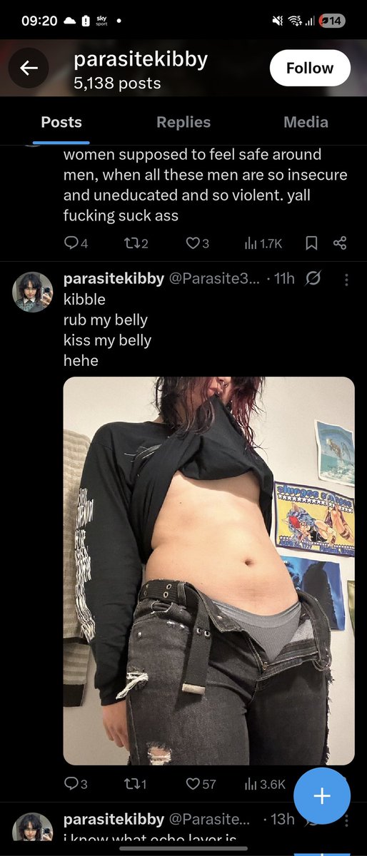Billg80197's tweet photo. @Parasite3va @seahagsrus Can't refer too someone as a moron when you thinkn your a women and a cat 😭😭😭 https://t.co/7T2bgjl1ef