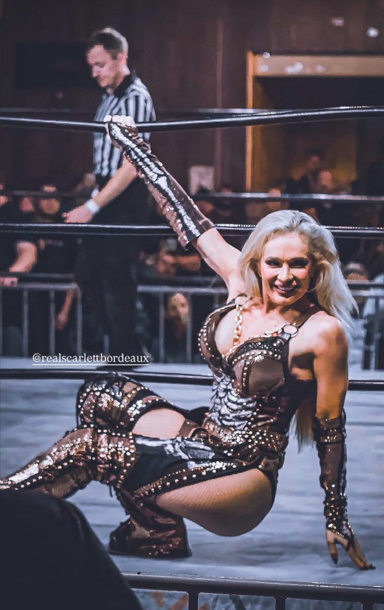 Served and delivered <a href="/Lady_Scarlett13/">Scarlett Bordeaux</a> ✨✨✨