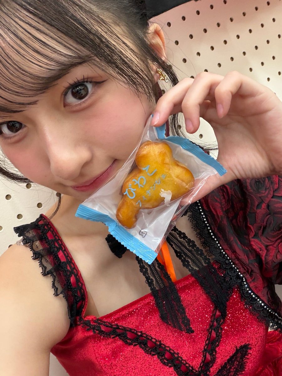 ロージークロニクル tweet media