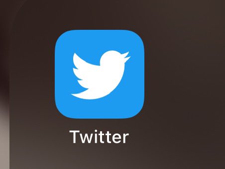 the way i still have this app so i cant see qrts, cant see locations, still see the likes tab on profiles, idc how unusable it gets im never updating