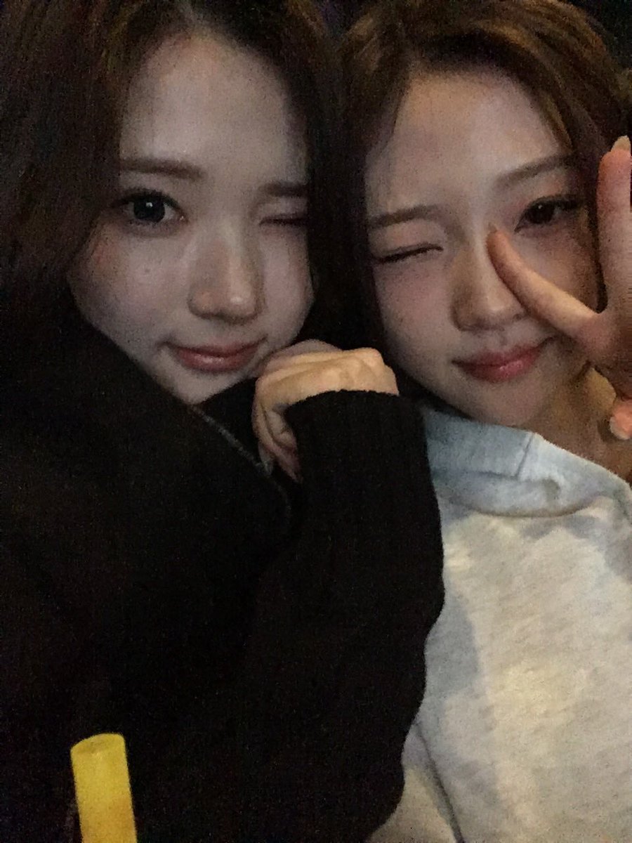 Byeo_ri2's tweet image. 251123 위버스 포스트 #지우 

🍿🎥⭐️💕