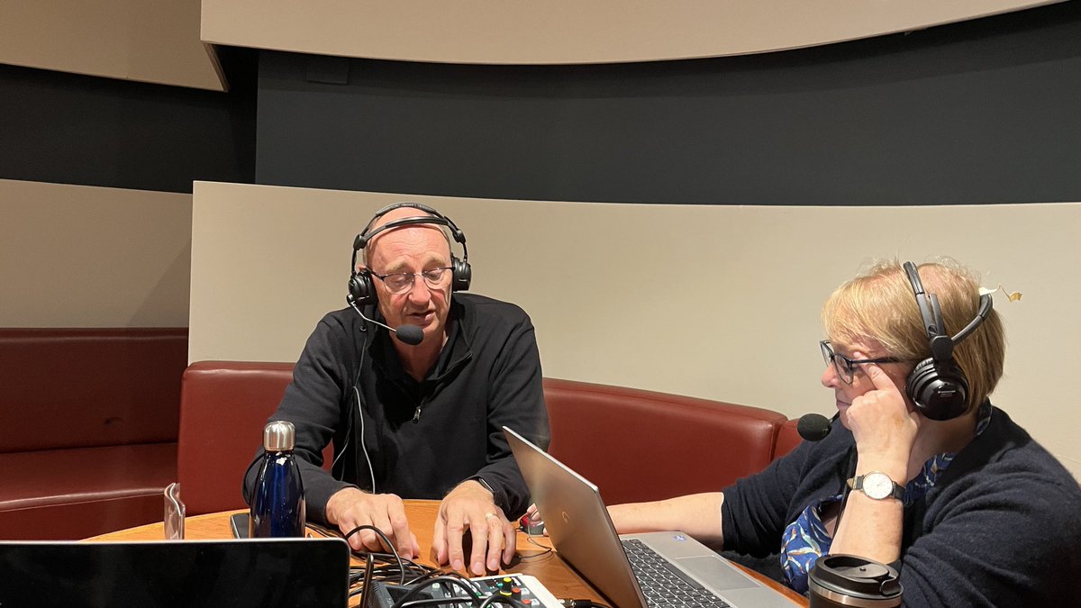 henrymoeranBBC's tweet image. “If they don’t go and play this practice [in Canberra] and lose in Brisbane, people will quite rightly be fed up with this regime, and there’ll be a lot of calls for people to lose their jobs.”

Strong words from Jonathan Agnew chatting to @EllyOldroyd on @bbc5live.

#BBCCricket