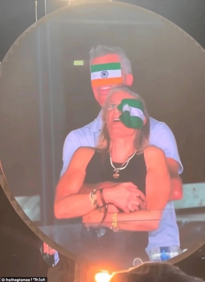 AdameMedia's tweet image. Nigeria and India right now 🤣