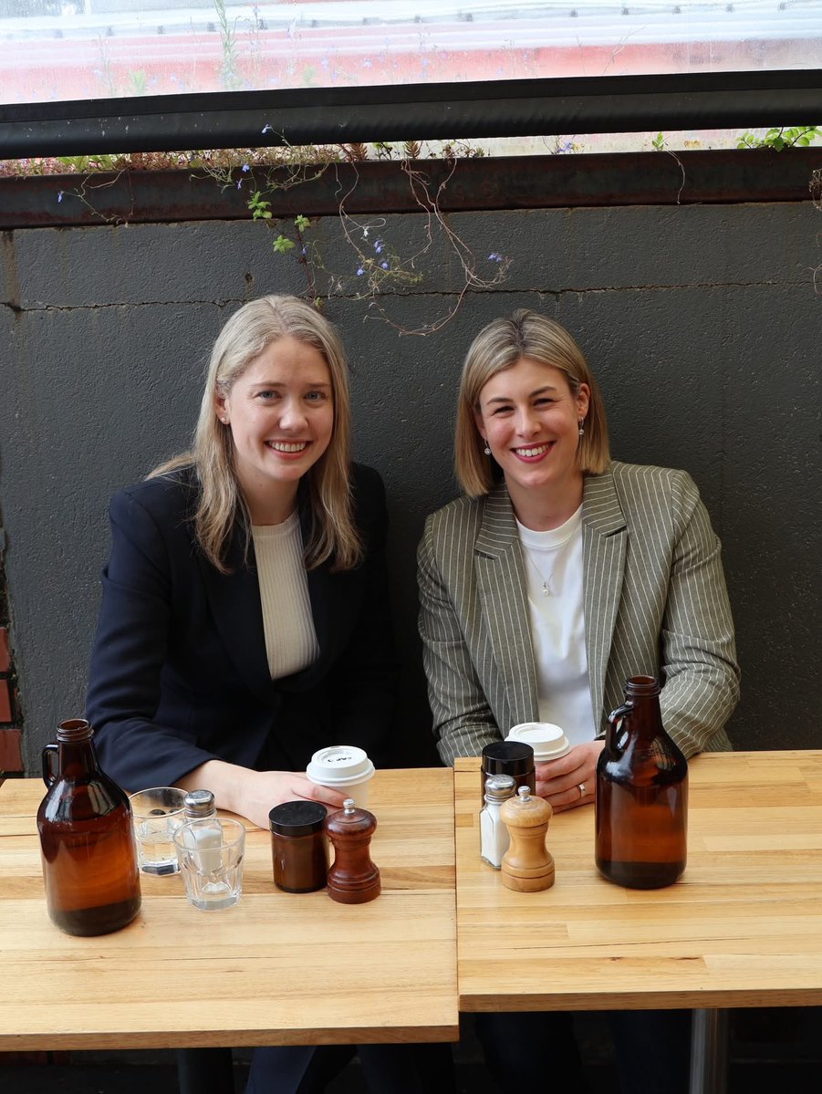 RobynAMilne's tweet image. The announcement of Ms. Jess Wilson rolling Brad Battin, I joked about whether she was buddies with Amelia Hamer. Well apparently she is.
Ms ‘I’m really a renter’ Hamer will contest the seat of Malvern.
#Libspill