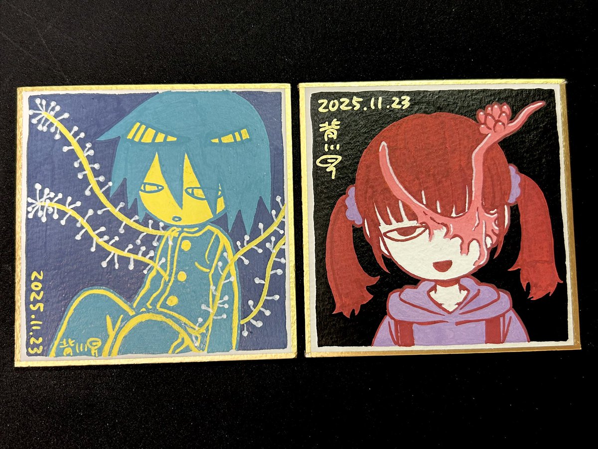 えくぼですが何か？ ちっちゃい色紙によく分からない絵を描きました🍄‍🟫 こちらも明日の