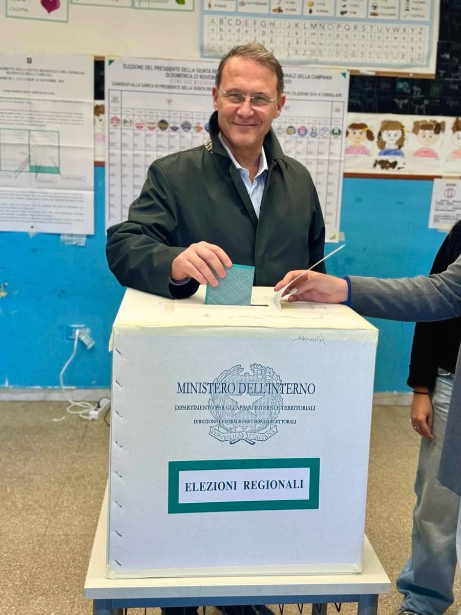 edmondocirielli's tweet photo. Io ho votato e voi?
Si può votare oggi fino alle 23.00 e domani dalle 7.00 alle 15.00
Buon voto!
#elezioniregionali2025 #Campania https://t.co/sUB63rGNu3