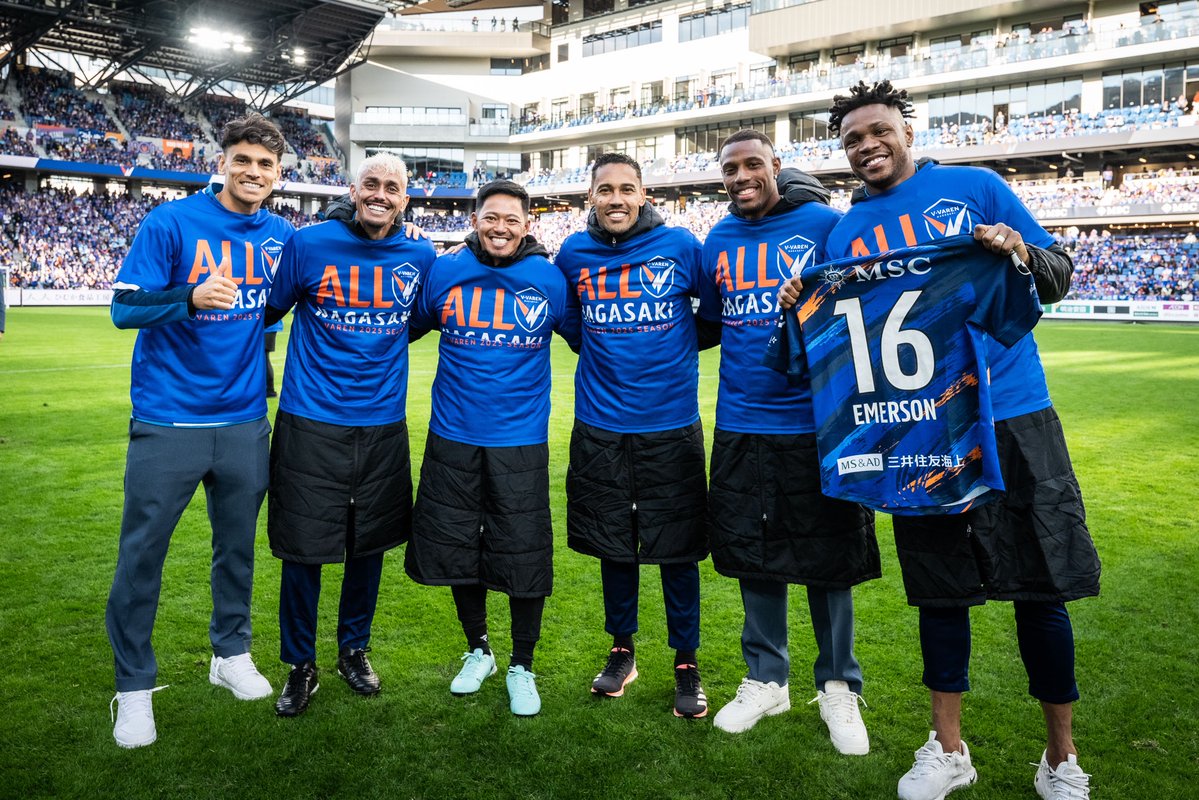 v_varenstaff's tweet image. 🔷🔶
𝙎𝙈𝙄𝙇𝙀...📸😊

&quot;勝つって、本当に最高です✌️&quot;

#vvaren #獲るぞTEPPEN #長崎水戸
#ALLNAGASAKI #次節も全員で勝つ❤️‍🔥