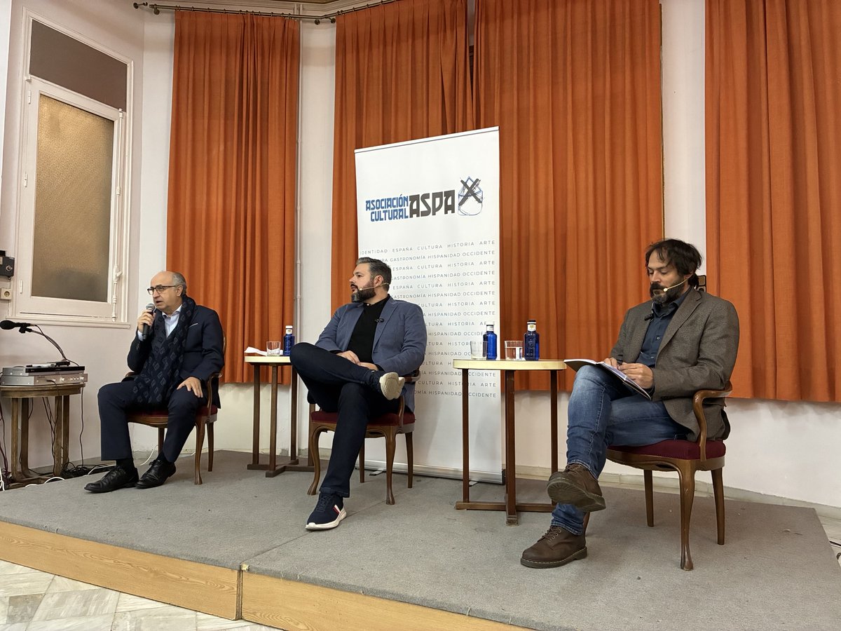 CarlosPazC2021's tweet image. La inmigración ha sido ideada, sufragada y justificada por las élites mundialistas, siendo secundada por izquierdas y derechas. No pudiéndose ocultar ya sus dramáticas consecuencias, nos dicen ahora que lo van a solucionar pero lo que en verdad desean es seguir confundiéndonos.