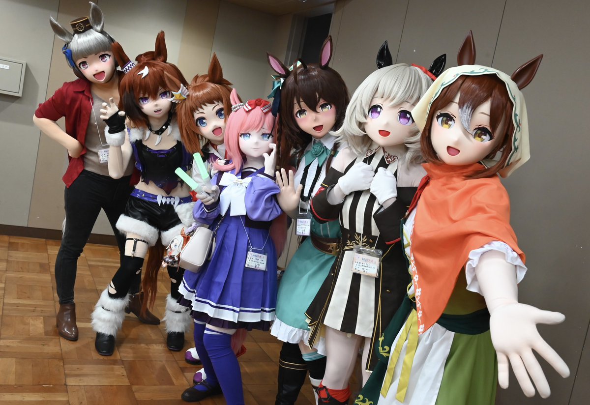 もぐもぐポンポン様 レオポン (@momomoonsidede) / Posts / X