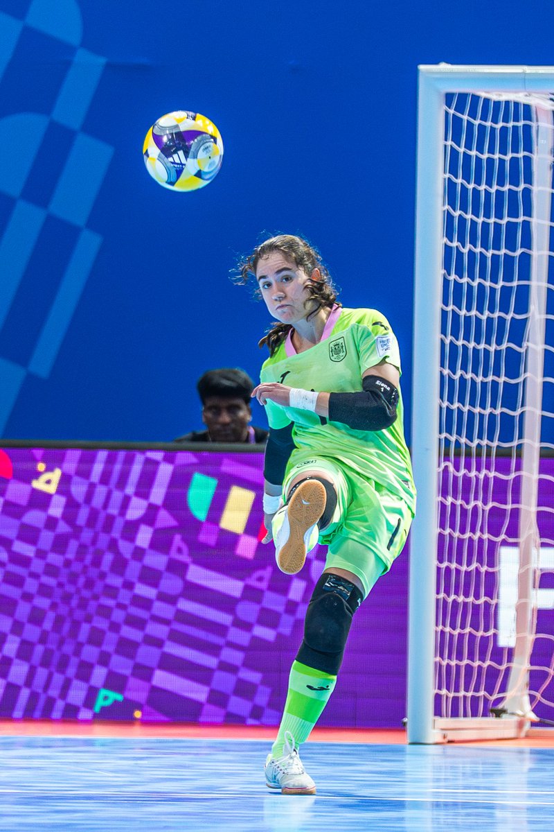 Ayer fue un día para recordar 🤩🇪🇦

✅ Triunfo y debut en un Mundial. 

¡Orgullosos de las nuestras! 👏🏼👏🏼

- <a href="/_lauricor_/">Laura Córdoba</a> 
- <a href="/Irenecor8/">Irene Córdoba</a> 
- <a href="/elenagp_99/">Helen of Troy</a> 
- <a href="/noeliamontoro/">Noelia Montoro</a> 

#Limones5Agencyteam