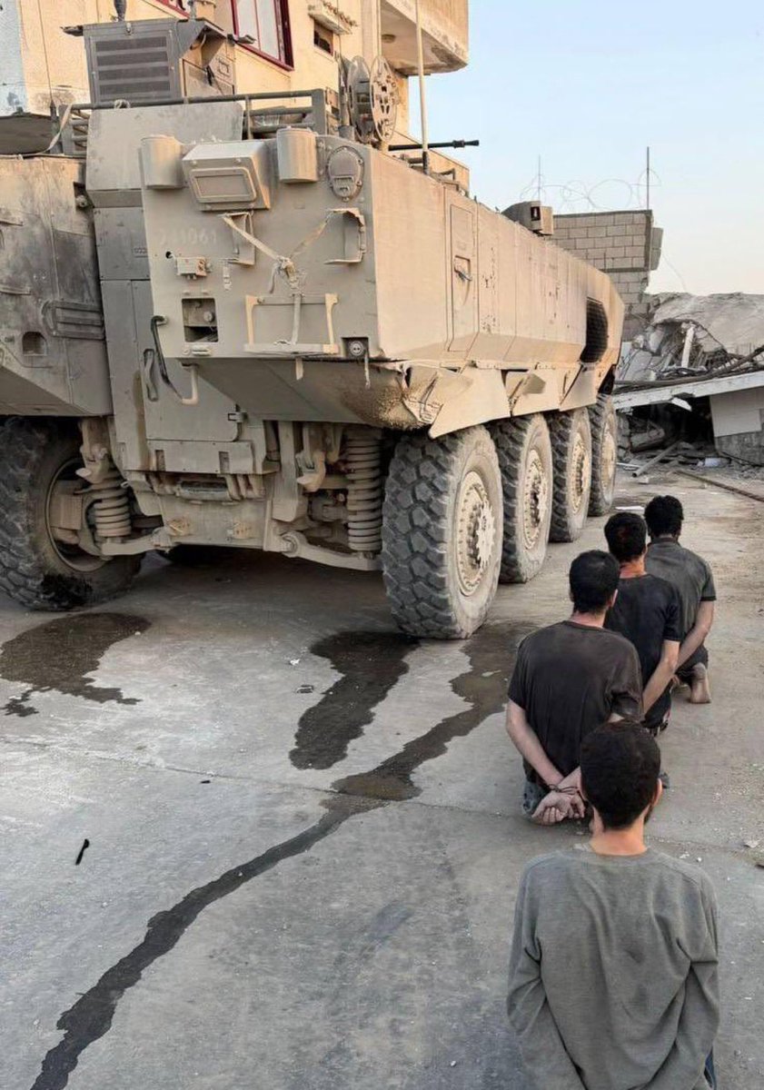 🔴İsrail ordusu, Refah bölgesinde çok sayıda Filistinliyi gözaltına aldı.