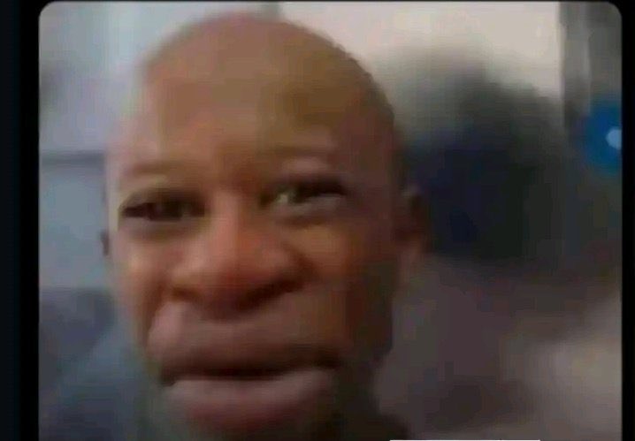 Chaos_Solvent's tweet image. Me rn 👀doing my laundry instead of church cause cleanliness is next to godliness 
Jesus: 🥷