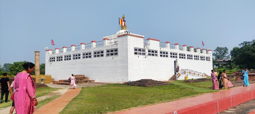 PrasadPand10604's tweet photo. Don't Go Too Far One Way Or The Other—Like Too Much Fun Or Too Much Hardship. Find Balance In Life For Real Happiness And Smarts.
🕉️🪷🥀😌
#BuddhaWisdom #GautamBuddha, #LordBuddha, #Lumbini, #MayaDeviTemple, #BuddhaBirthplace, #Nepal, #Peace, #RMC_MPR2026 
#RMC_MPR
#BBAMPR https://t.co/sfWaW6MWS3