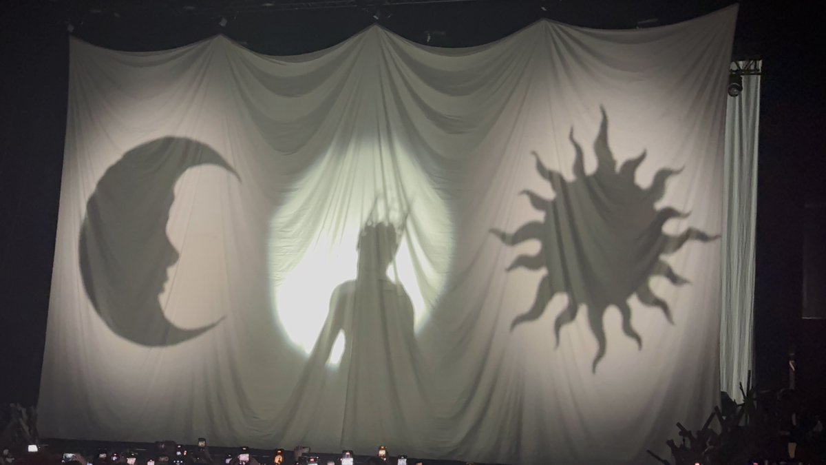 Mr. Firm Handshake tweet media