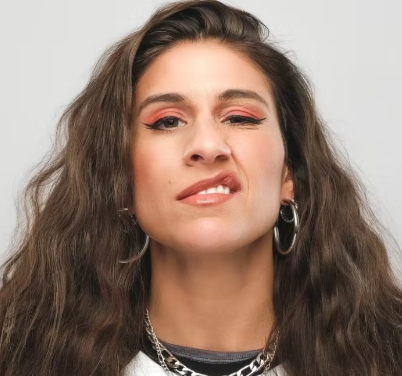 Castle Comedy tweet media