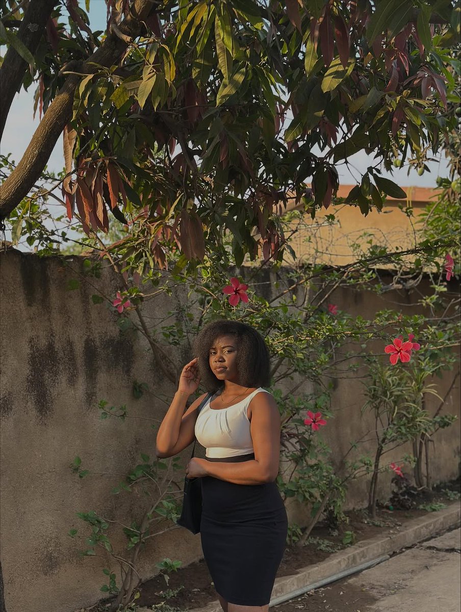 cocoaxxl's tweet image. How was Sunday
Did u go to church?