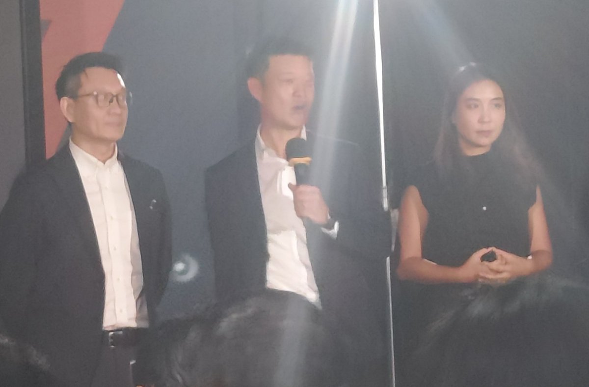 sirotek's tweet image. &quot;เท้ง&quot; ประกาศ &quot;ศิริกัญญา&quot; แคนดิเดทนายกคนที่ 2 &quot;วีระยุทธ กาญจน์ชูฉัตร&quot; แคนดิเดทนายกคนที่ 3 พรรคประชาชน สร้างไทยที่ไม่เทา สร้างไทยที่ทันโลก  ย้ำเราชนะที่ 1 มาแล้ว เลือกตั้งครั้งหน้าไม่มี สว.เลือกนายกอย่างคราวที่แล้ว ขอใบอนุญาตที่ 1 จากประชาชน ส่วนเรื่องคดี 112 อยู่นอกเหนือการควบคุม…