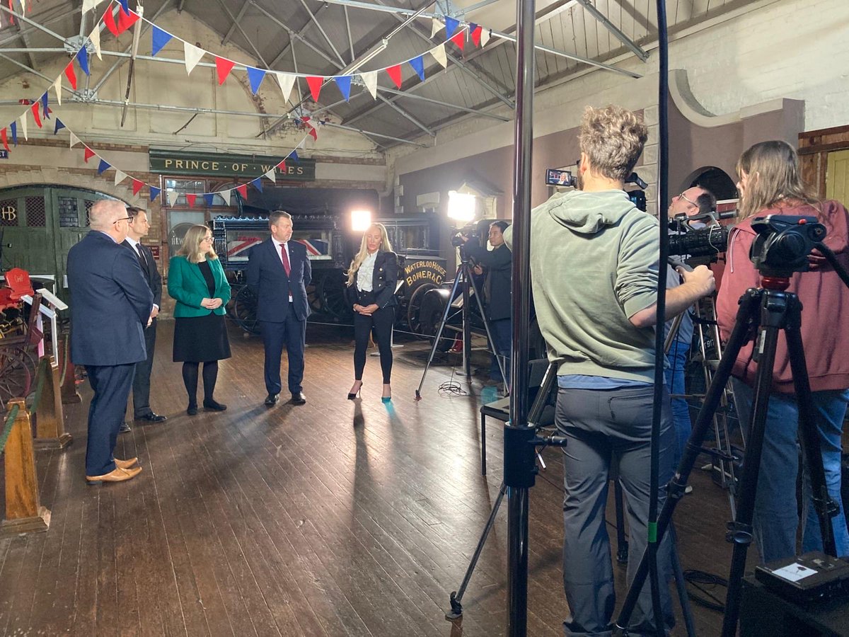 Politics North about to kick off on BBC One 📺 

We’re at the Museum of Lincolnshire Life #bbcpn