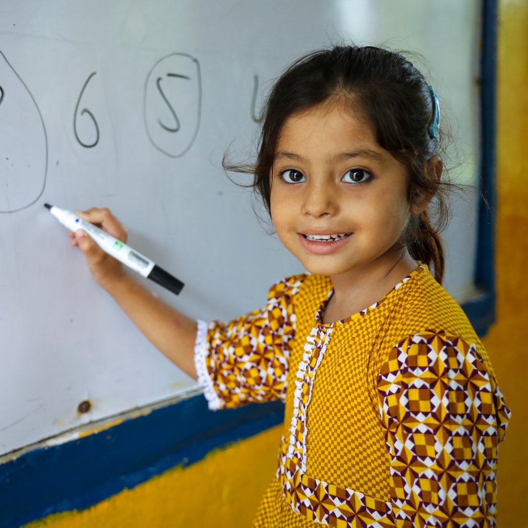 EduCannotWait's tweet image. #ECW met en œuvre tous les moyens possibles pour atteindre les enfants et les jeunes les plus isolés et vivant dans les zones les plus mal desservies du monde. RT si vous êtes d’accord :#ÉducationSansDélai pour chaque enfant !

#KeepHopeAlive #FundEducation #222MillionDreams✨📚…