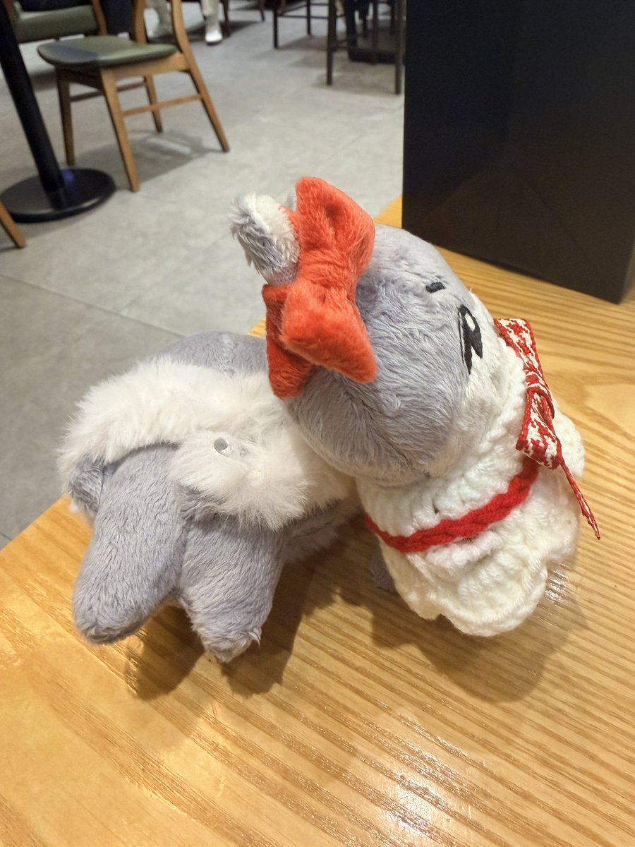 아득해눈앞에펼친데이라잍