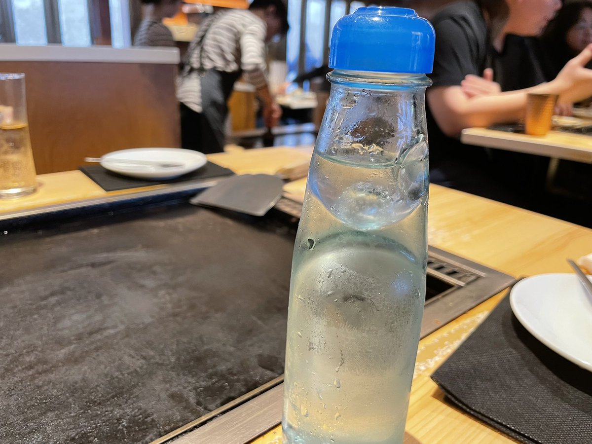 ittoku_bowers65's tweet image. 迷ったら「ワクワク」する方を選べ。好奇心に素直になり、「変化したくない」「めんどくさい」という気持ちを黙らせろ。好奇心こそ学びの原点。好奇心がなくなれば成長は止まる。いつまでも少年の心を忘れるな。