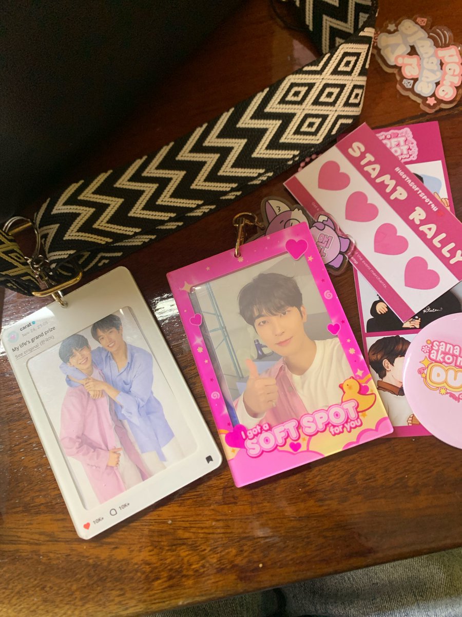forwnkym's tweet photo. 💌 — earlier at  #IGotASoftSpot4U 🎀 https://t.co/zQBovCwO79