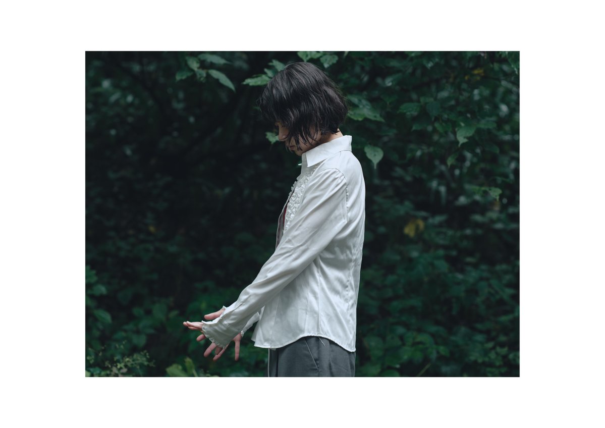 kenichi0511's tweet image. 11/24コミティア154、う17a-18a 東東京京さんのブースにて「いるところ」というzineを販売します。
園凛さんに写っていただきました。
東東京京、サワイ×fracoco、スドウ、スペースの作品も販売されるそうです。