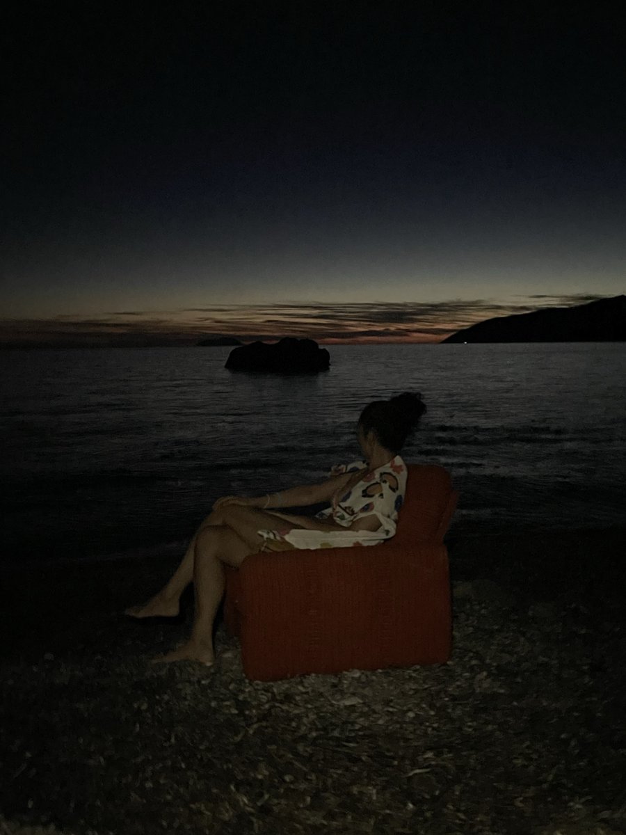 HashSosaHash's tweet image. &quot;New Sofa in the Living Room&quot;
real.photos/collections/is…
&quot;Comfort&quot;
real.photos/collections/is…
&quot;Curtains View&quot;
real.photos/collections/is…
&quot;Here Comes the Moon&quot;
real.photos/collections/is… 

@_DiVieM_ @idjasaund @mamaralic