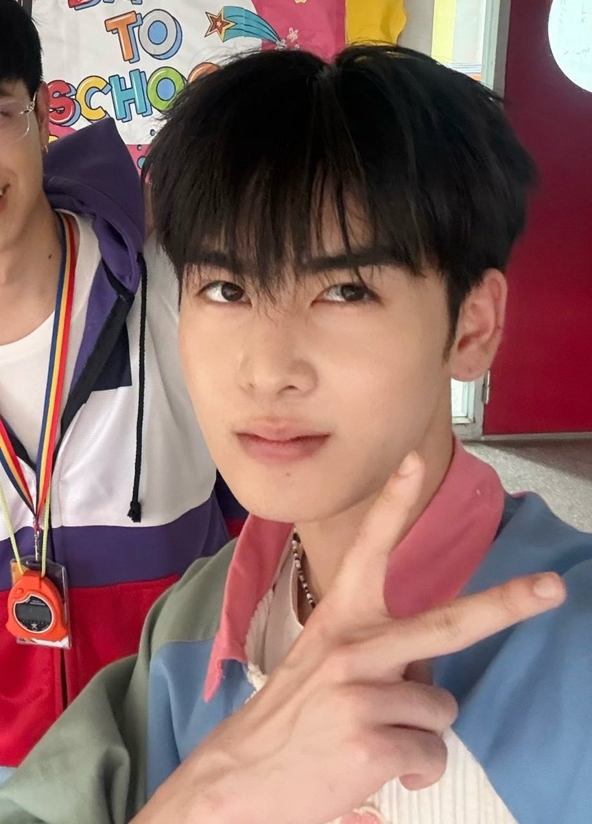 nong solar 😭🤏😭🤏

#LoveYouTeacherSeriesQ10