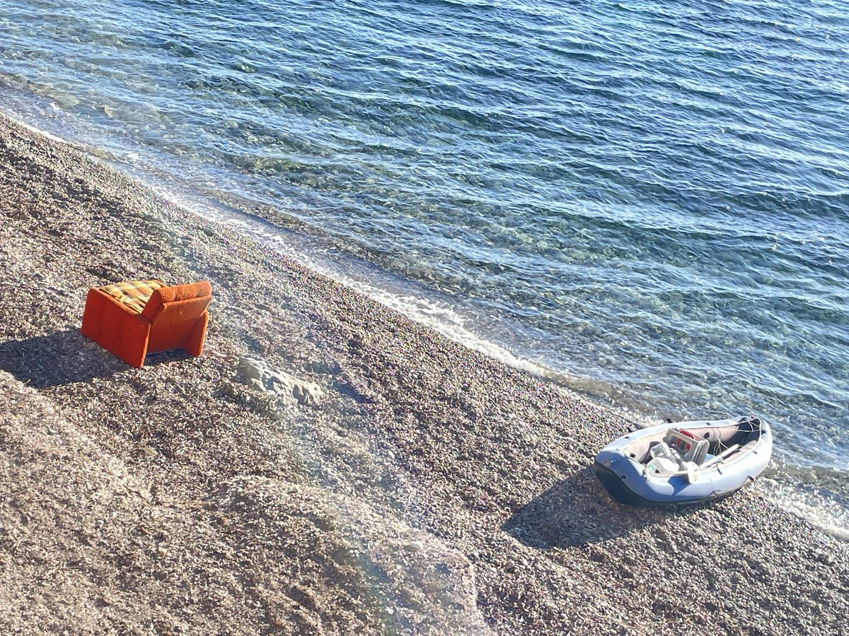 HashSosaHash's tweet image. &quot;New Sofa in the Living Room&quot;
real.photos/collections/is…
&quot;Comfort&quot;
real.photos/collections/is…
&quot;Curtains View&quot;
real.photos/collections/is…
&quot;Here Comes the Moon&quot;
real.photos/collections/is… 

@_DiVieM_ @idjasaund @mamaralic