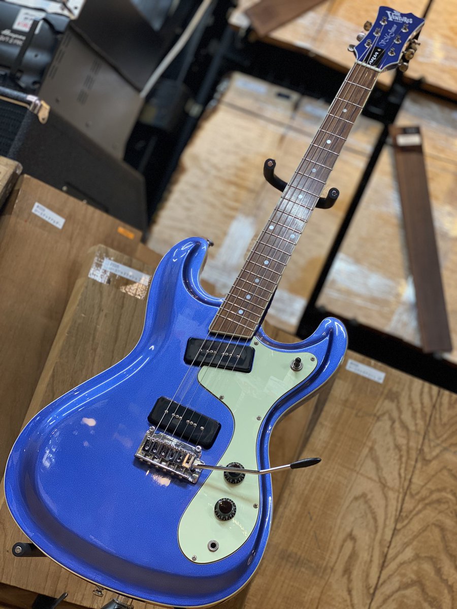 K1027 プロフ必読お願いしますARIA VM-65エレキギター 調整済】ARIA VM-65 エレキギター - メルカリ