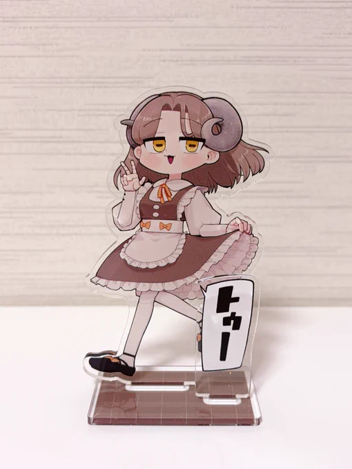 組み立てたけど3人集めると良い感じだぁ〜!!博士でっかいしメアリードーリーはちっちゃいくてかわいいね。