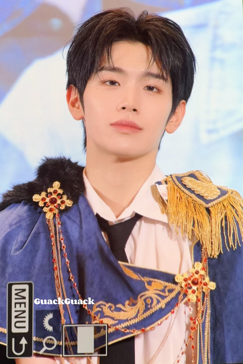 251123 상하이 Yizhiyu

#김태래 #KIMTAERAE #태래 #taerae #ZB1   #제로베이스원   #zerobaseone   #テレ