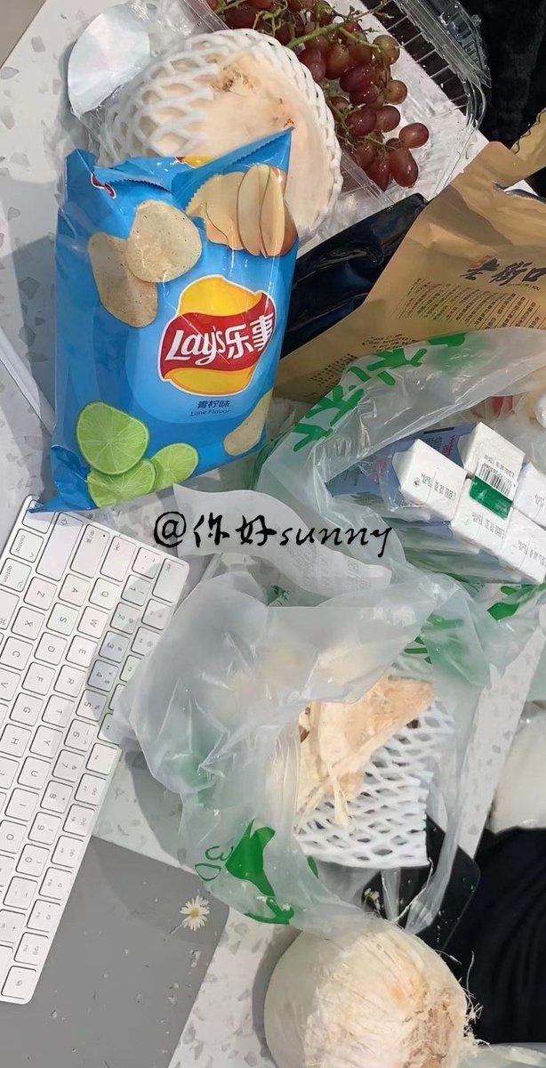 Ada902213's tweet image. 工作好累啊 七情六欲只剩下了食欲