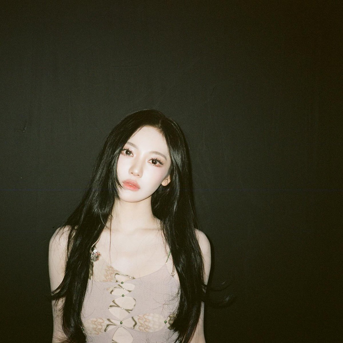 nnglog's tweet image. yizhuo 🤍